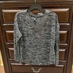 Cozy Black and Gray V-Neck Sweater